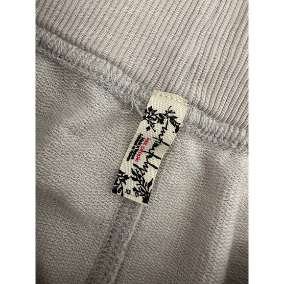 FREE PEOPLE Cozy Soft Comfy Casual Harem Lounge Sweat Shorts in Light Grey XS - Picture 7 of 8